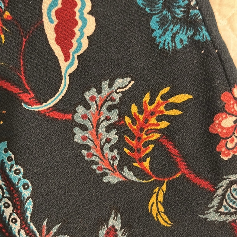 Loft Floral Embroidered  straight  Skirt Size 14 - Picture 11 of 11